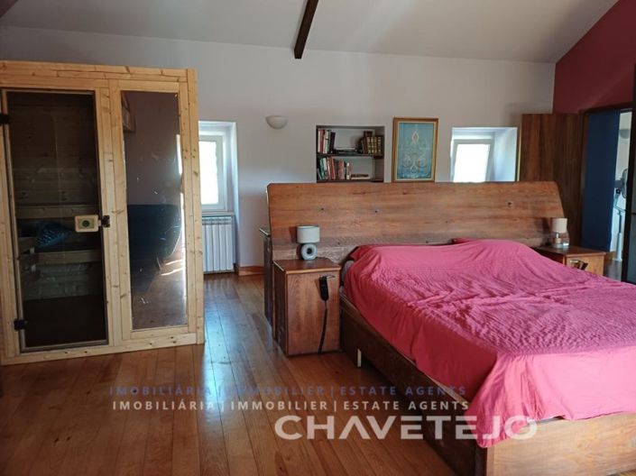 Image No.25-1 Bed House for sale