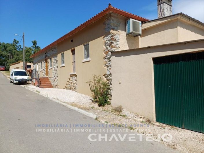 Image No.3-1 Bed House for sale