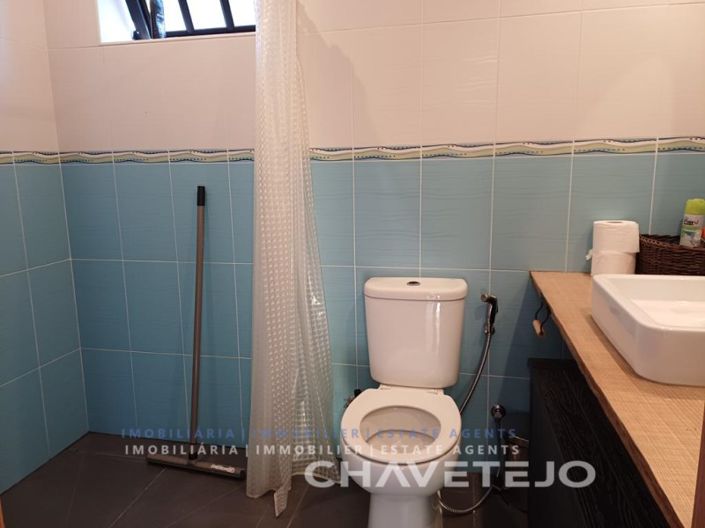 Image No.41-1 Bed House for sale