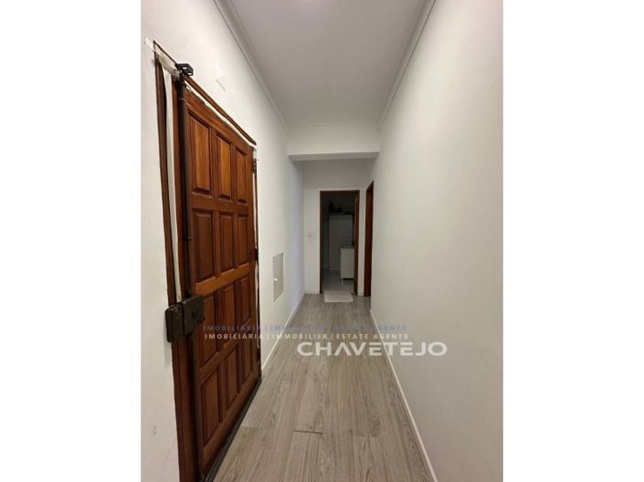 Image No.10-1 Bed Apartment for sale