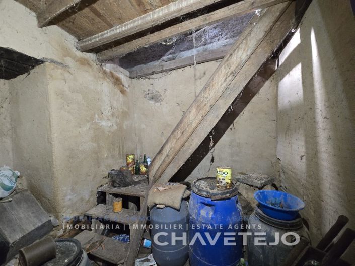 Image No.6-House for sale