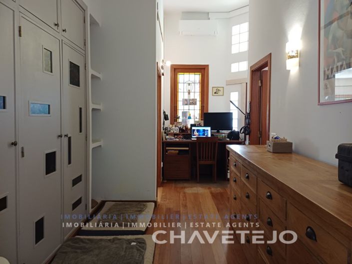 Image No.14-2 Bed Villa for sale