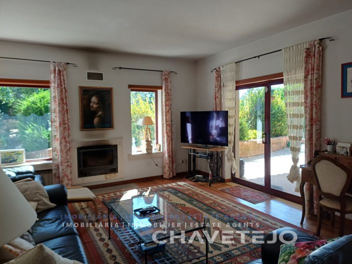 Image No.28-2 Bed Villa for sale