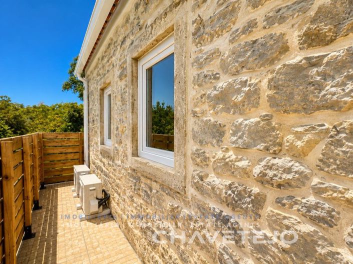 Image No.19-2 Bed House for sale