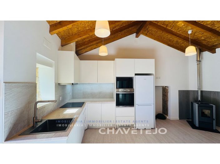 Image No.5-2 Bed House for sale