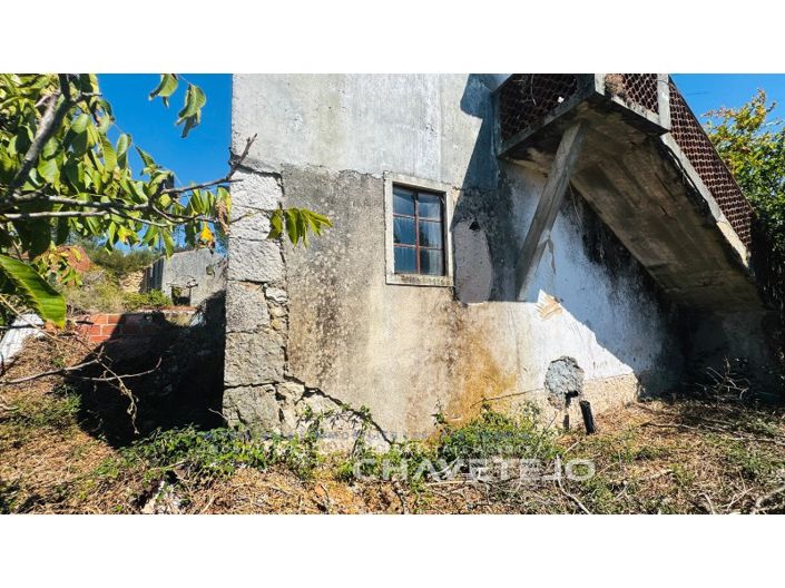 Image No.16-4 Bed Farmhouse for sale