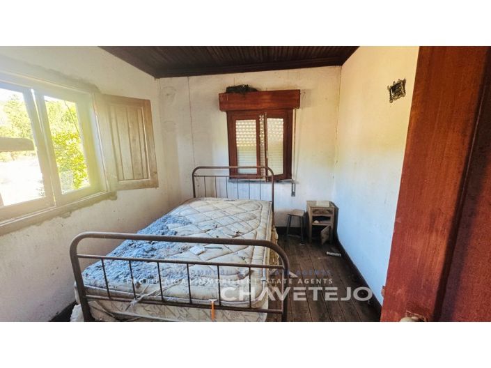 Image No.26-4 Bed Farmhouse for sale