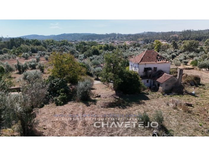 Image No.40-4 Bed Farmhouse for sale