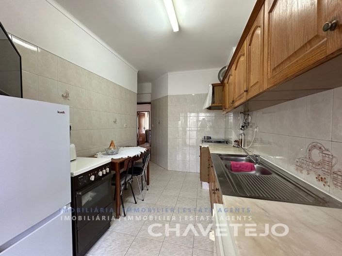 Image No.2-Appartement de 3 chambres à vendre à Tomar
