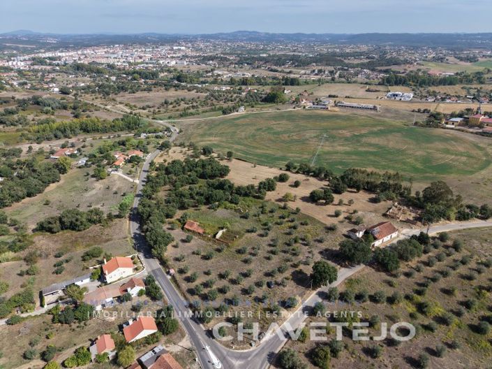 Image No.8-3 Bed House for sale