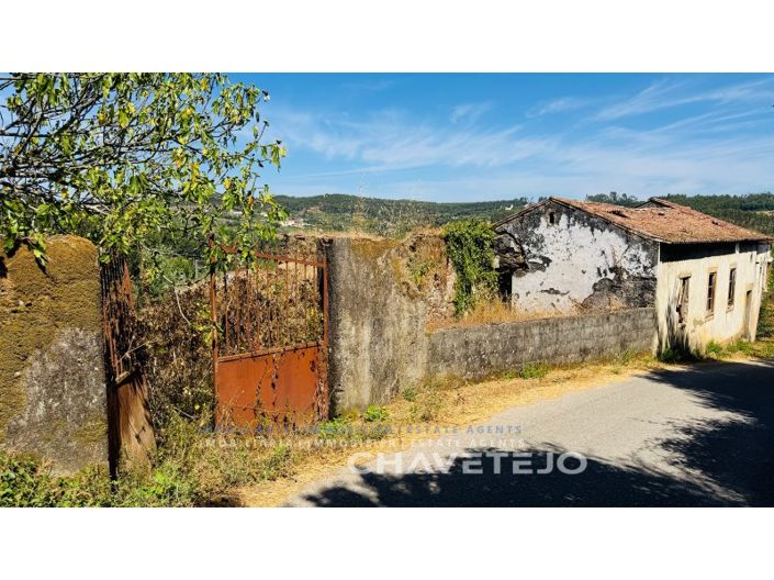 Image No.20-2 Bed Farmhouse for sale