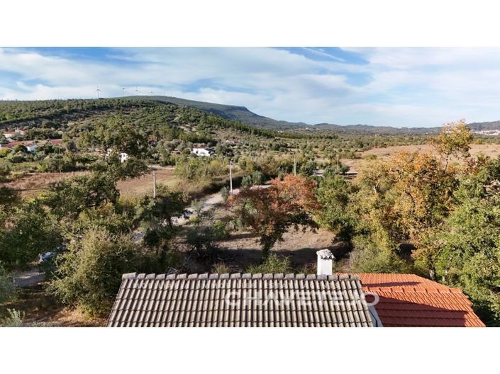 Image No.41-2 Bed House for sale