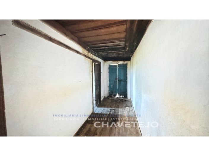 Image No.14-4 Bed House for sale