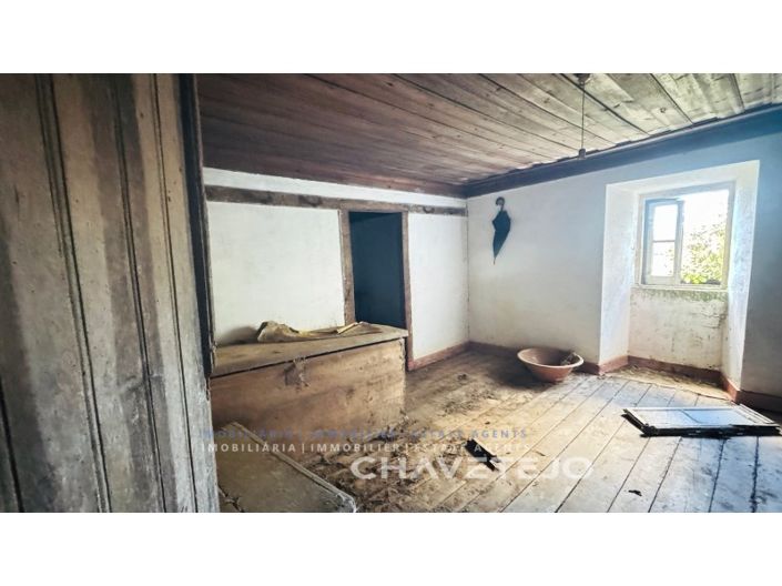 Image No.17-4 Bed House for sale