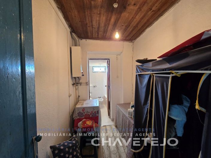 Image No.15-2 Bed House for sale