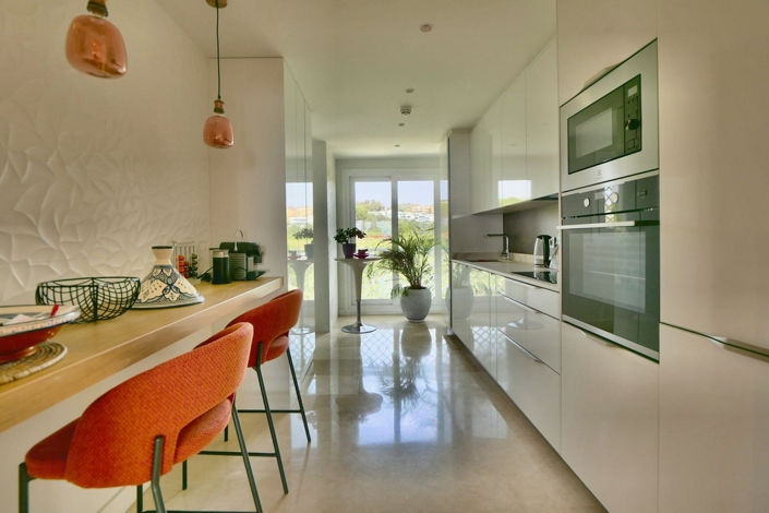 Image No.3-4 Bed Property for sale