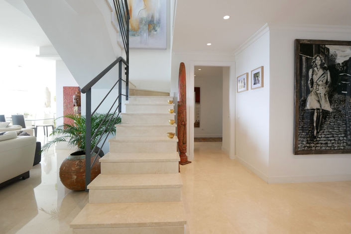 Image No.39-4 Bed Property for sale