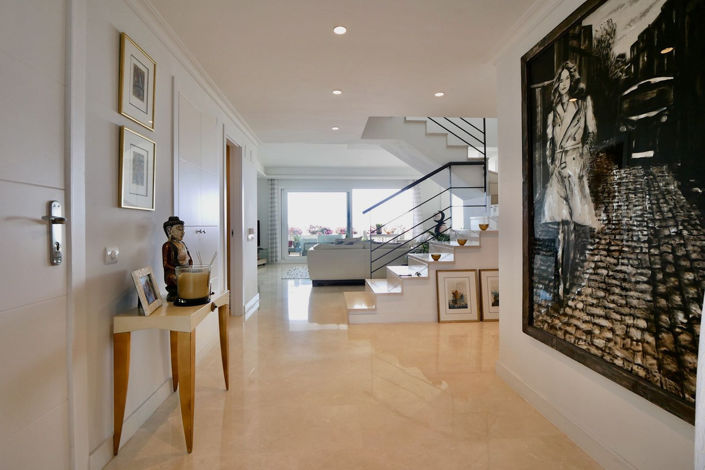 Image No.40-4 Bed Property for sale