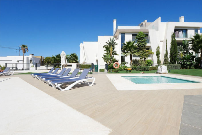 Image No.31-2 Bed Property for sale