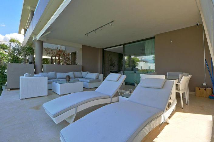 Image No.32-2 Bed Property for sale