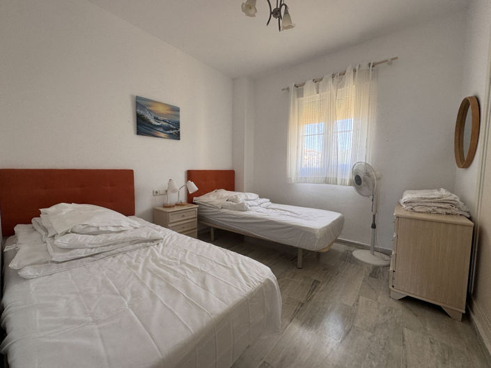 Image No.14-2 Bed Property for sale