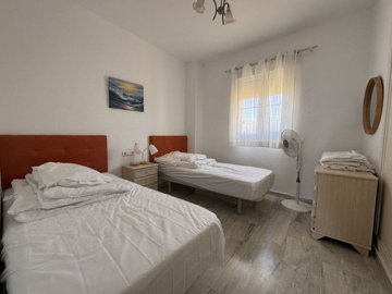 14-d70dc3102c00d7be0e872dfe1c1f86d7