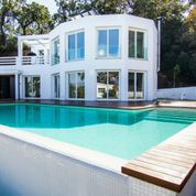 Image No.5-4 Bed Property for sale