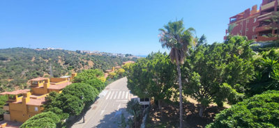 7-aa4cc561180b369757c0bb4af9886cd3