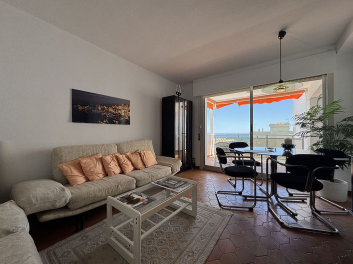 Image No.11-1 Bed Property for sale