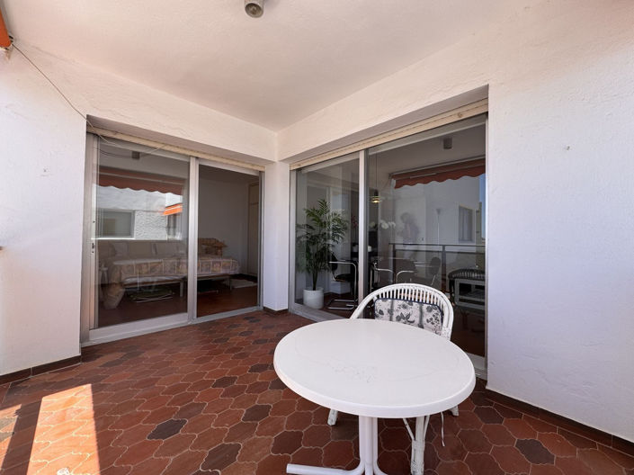 Image No.16-1 Bed Property for sale