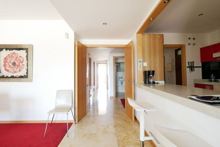 Image No.10-3 Bed Property for sale