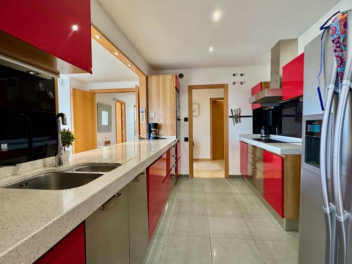 Image No.52-3 Bed Property for sale