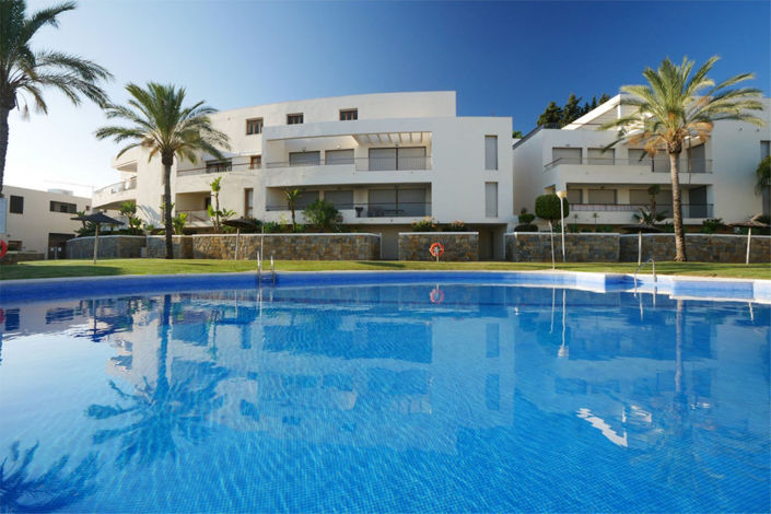 Image No.2-3 Bed Property for sale