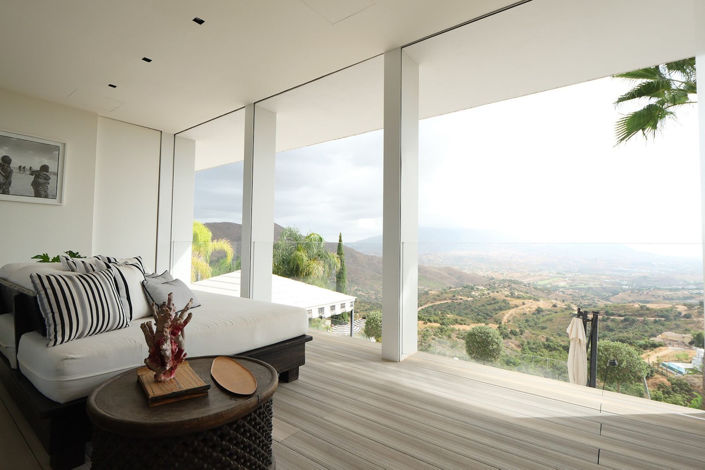 Image No.39-6 Bed Property for sale