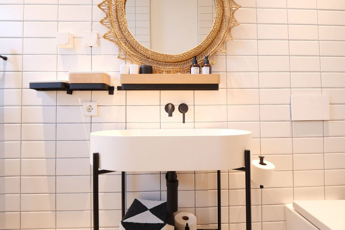 Image No.46-6 Bed Property for sale