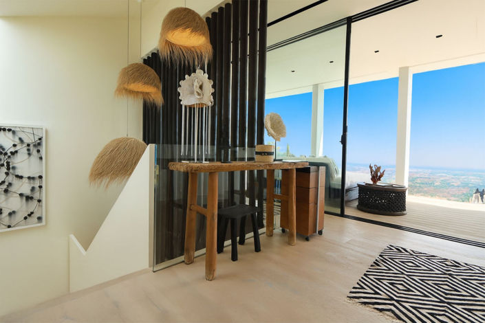 Image No.55-6 Bed Property for sale