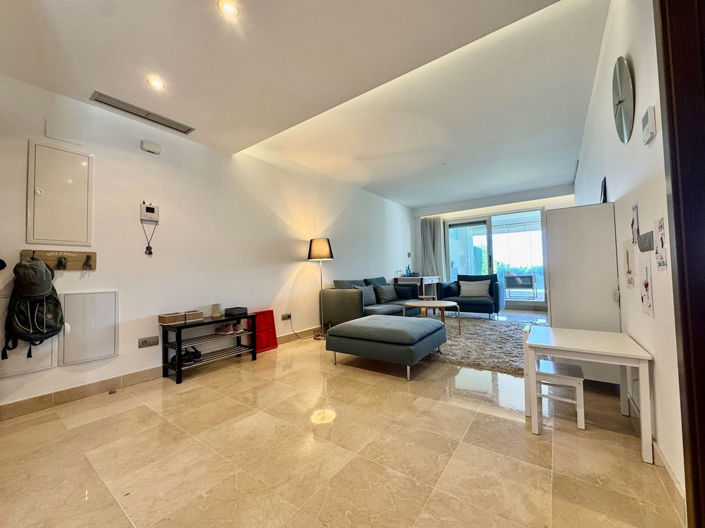 Image No.12-3 Bed Property for sale