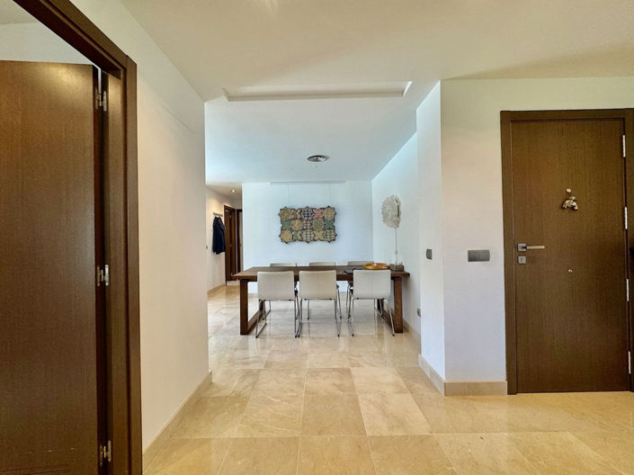 Image No.17-3 Bed Property for sale