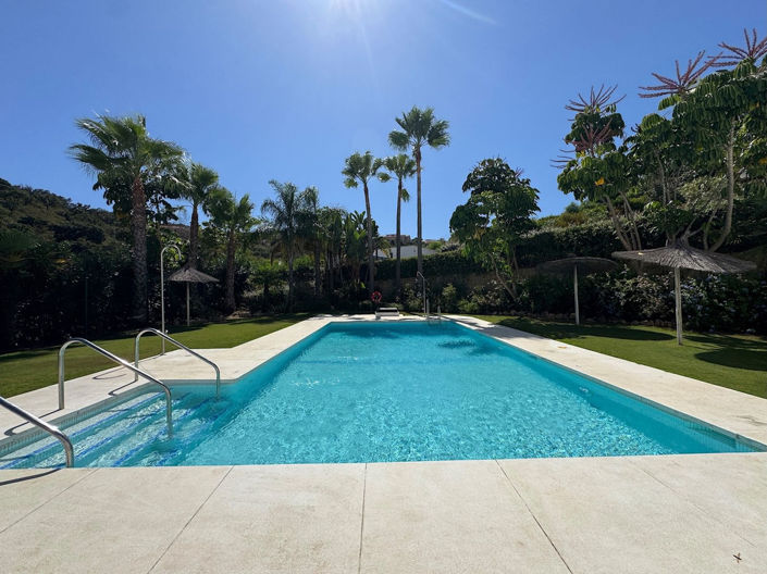 Image No.37-3 Bed Property for sale