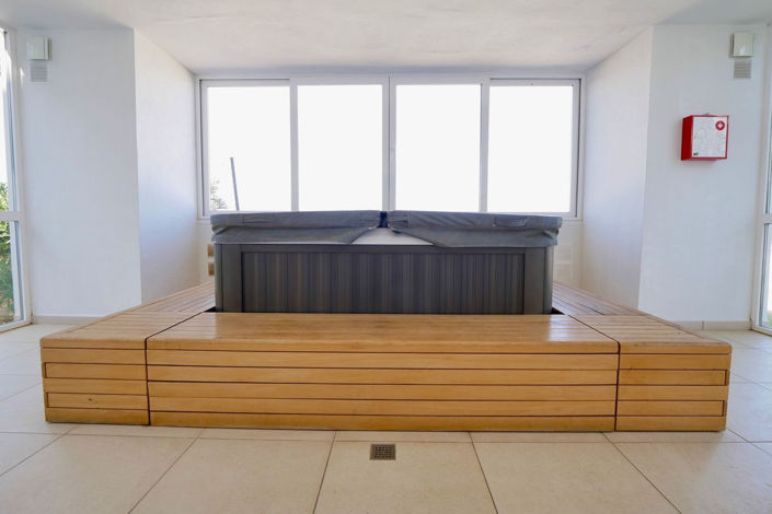 Image No.13-3 Bed Property for sale