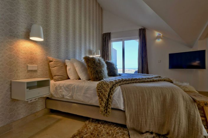 Image No.59-3 Bed Property for sale