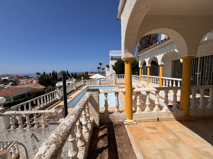 Image No.21-3 Bed Property for sale