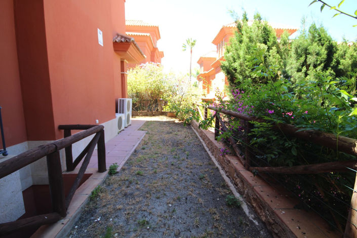 Image No.52-3 Bed Property for sale