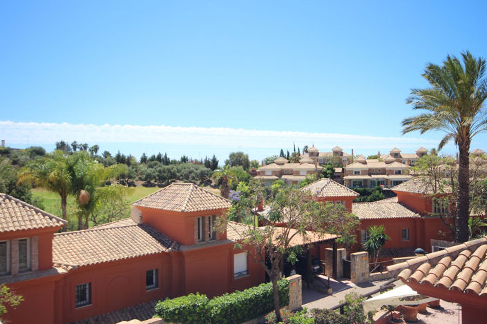 Image No.55-3 Bed Property for sale