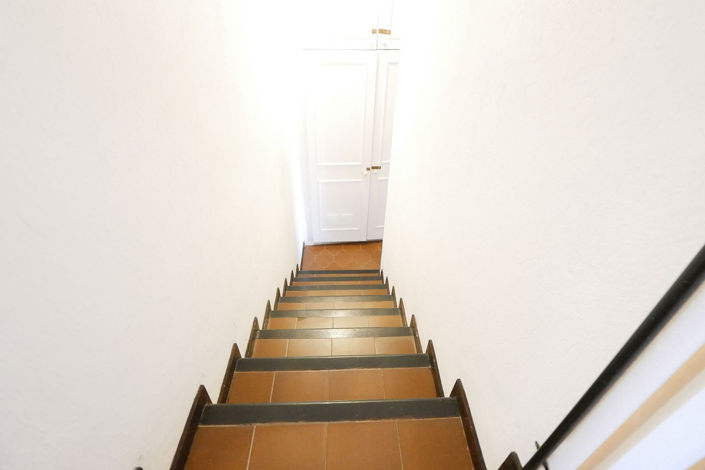 Image No.15-2 Bed Property for sale