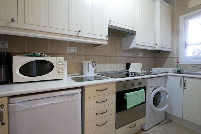 Image No.4-2 Bed Property for sale