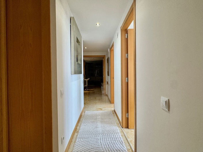 Image No.25-3 Bed Property for sale