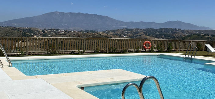 Image No.28-2 Bed Property for sale