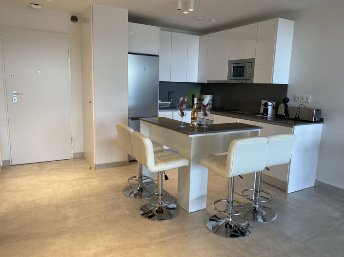 Image No.4-2 Bed Property for sale