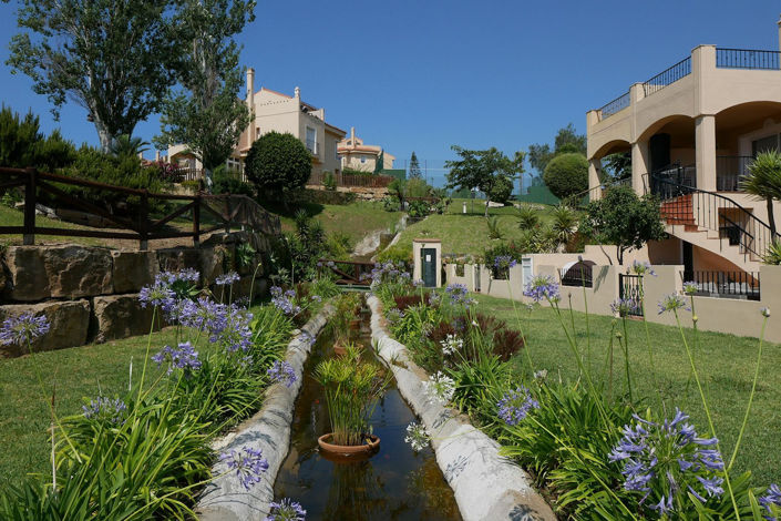 Image No.34-3 Bed Property for sale